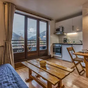 https://apartment-lyret-5.hotels-rhonealpes.com