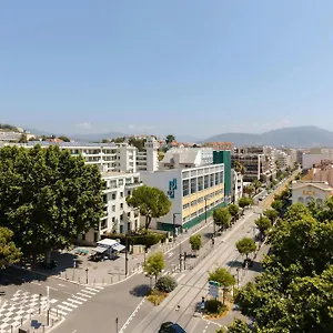 Yelo Promenade Hotel Magnan, Sonder By Marriott Bonvoy Nice
