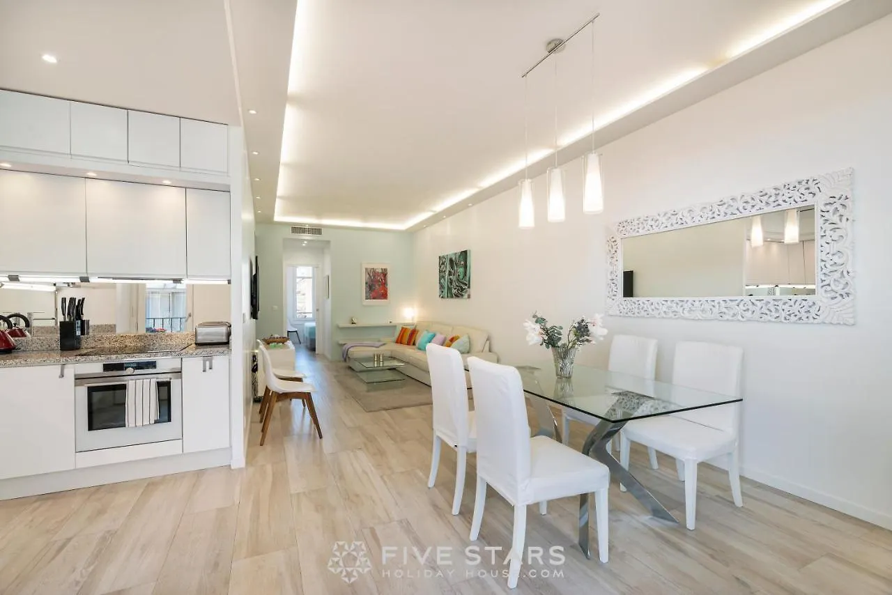 Suite Versailles Five Stars Holiday House 尼斯 0*,  法国