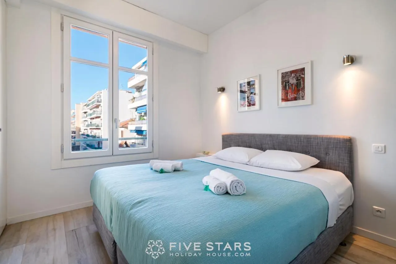 公寓 Suite Versailles Five Stars Holiday House 尼斯